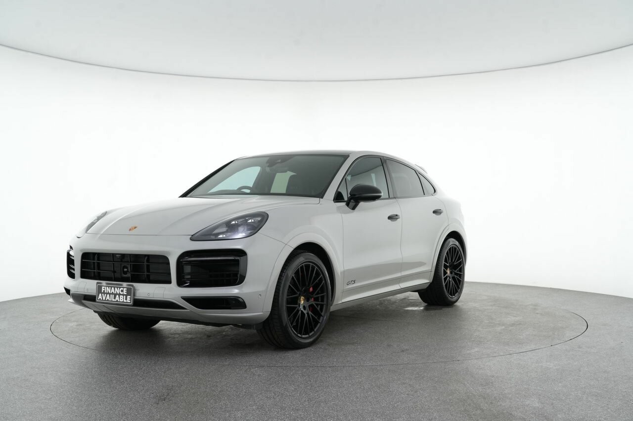 Porsche Cayenne image 4