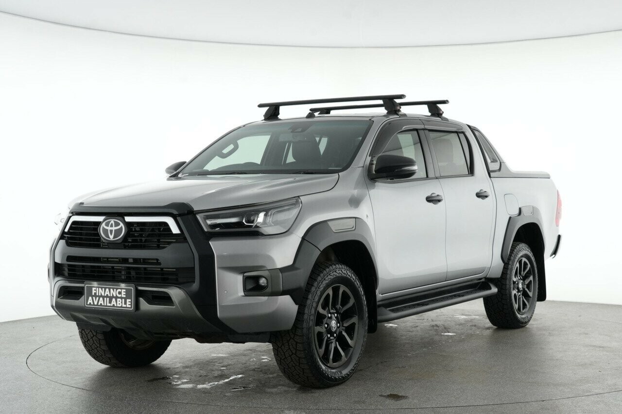 Toyota Hilux image 4