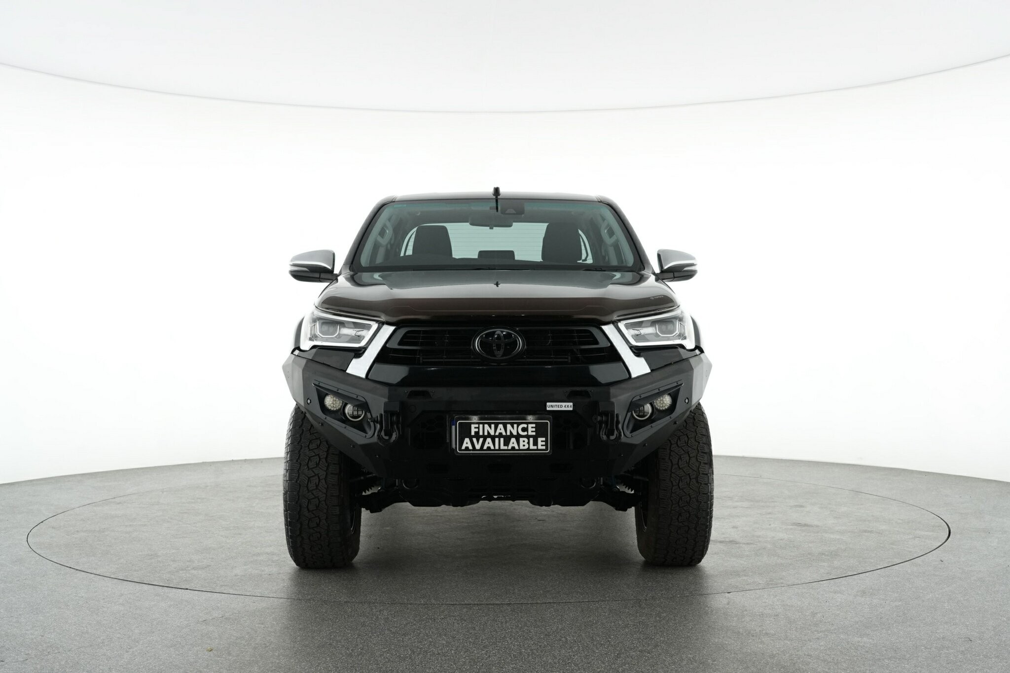 Toyota Hilux image 3