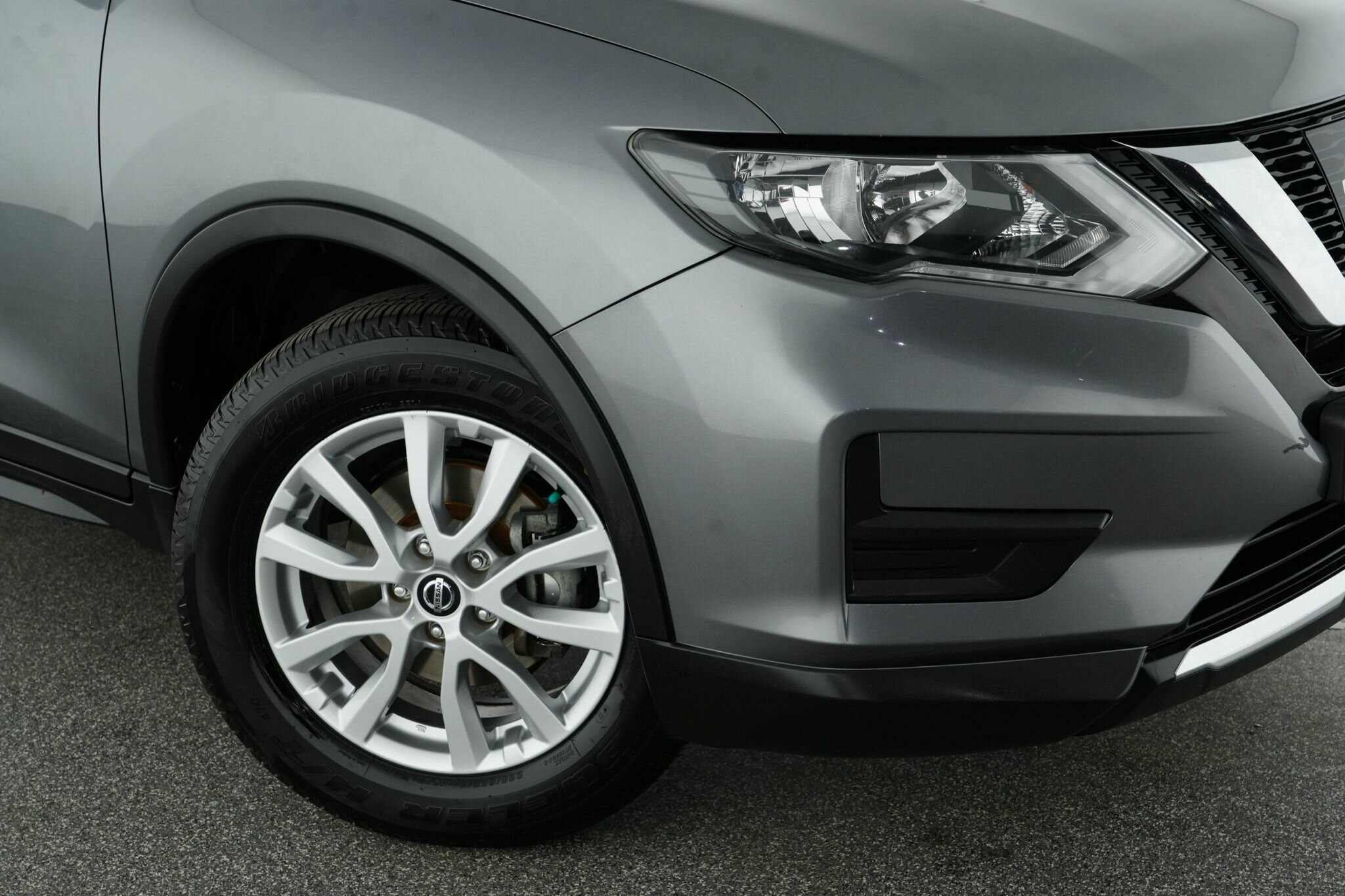 Nissan X-trail image 2