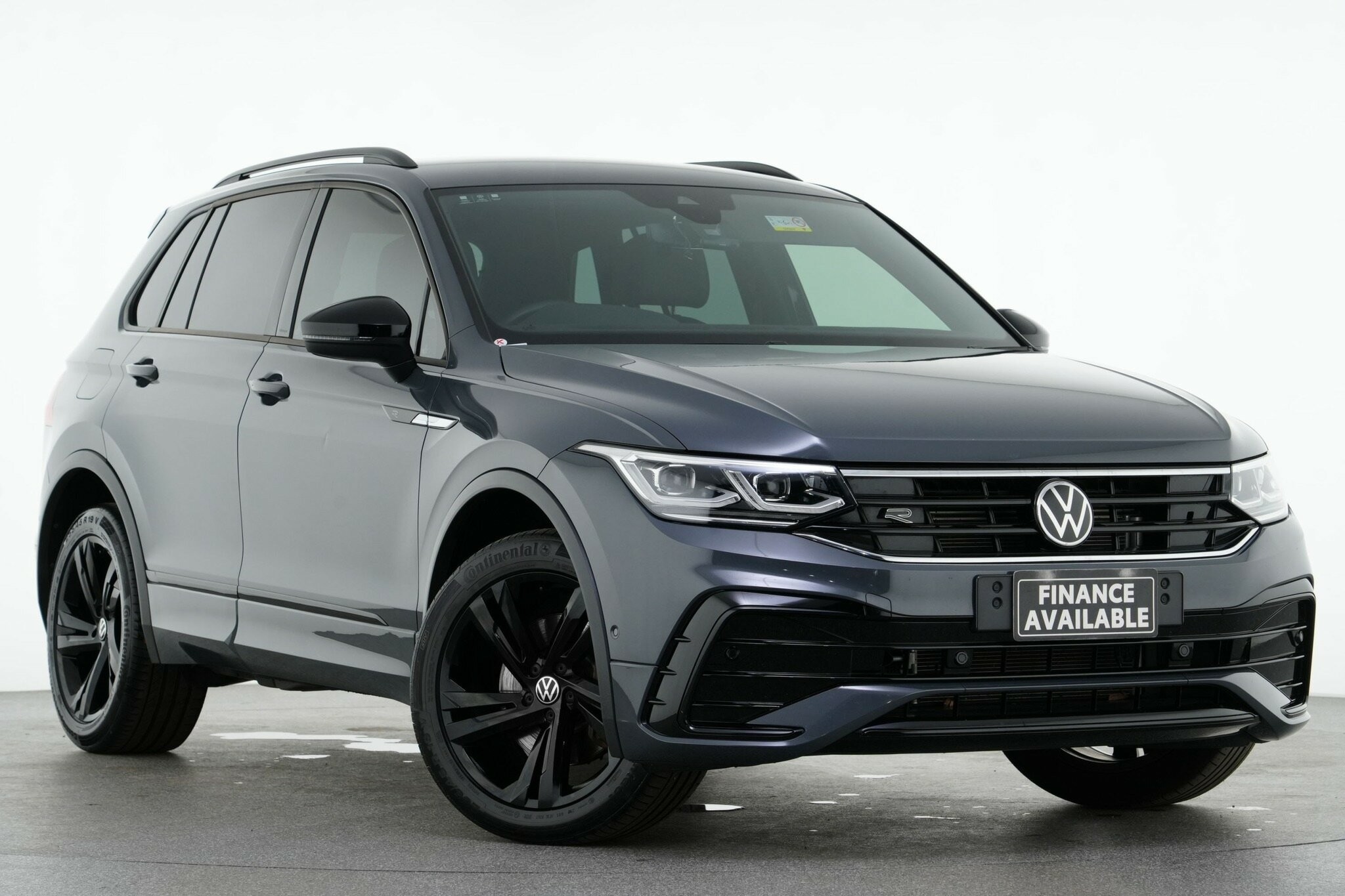 Volkswagen Tiguan image 1