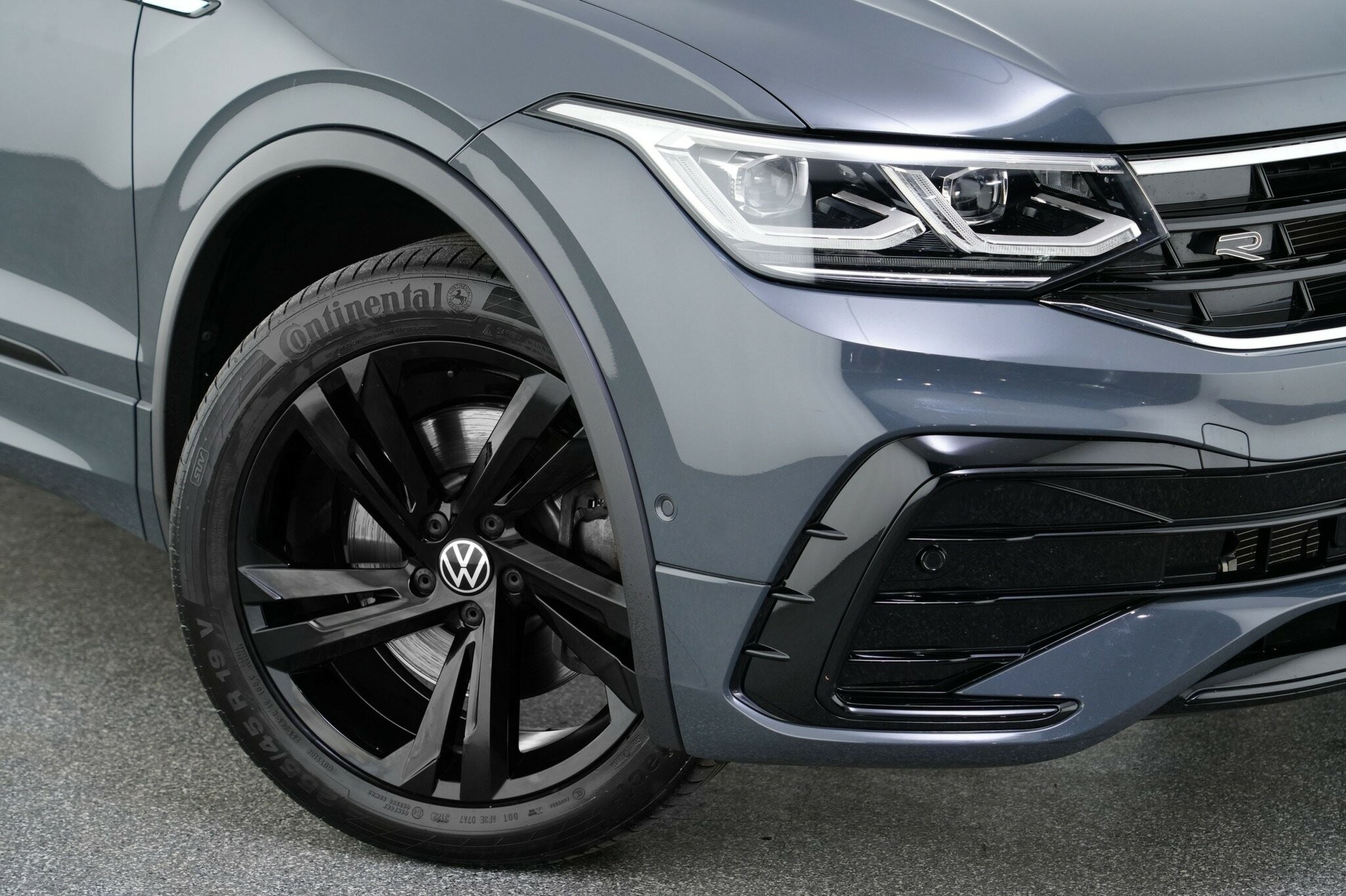 Volkswagen Tiguan image 2