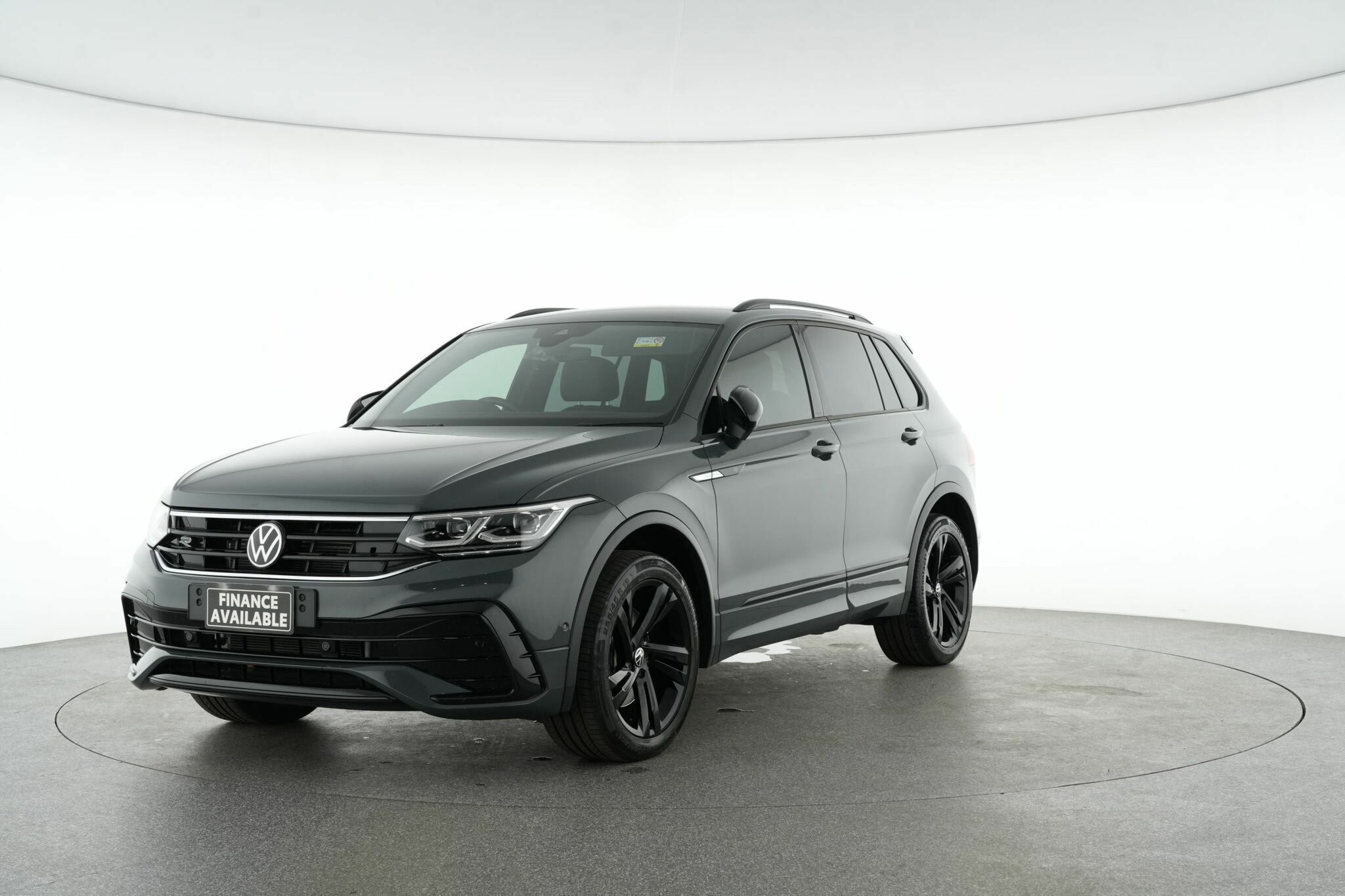 Volkswagen Tiguan image 4