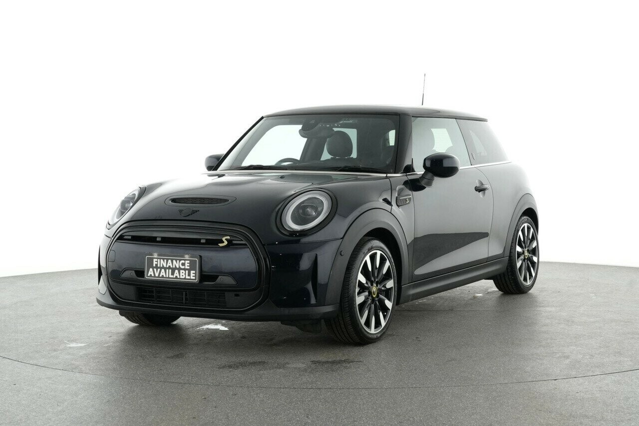 Mini Hatch image 4
