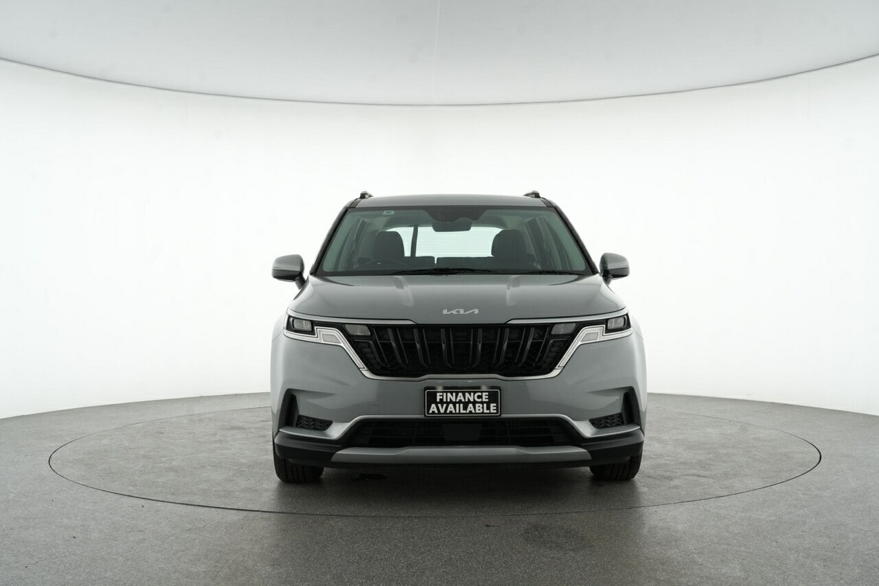 Kia Carnival image 2