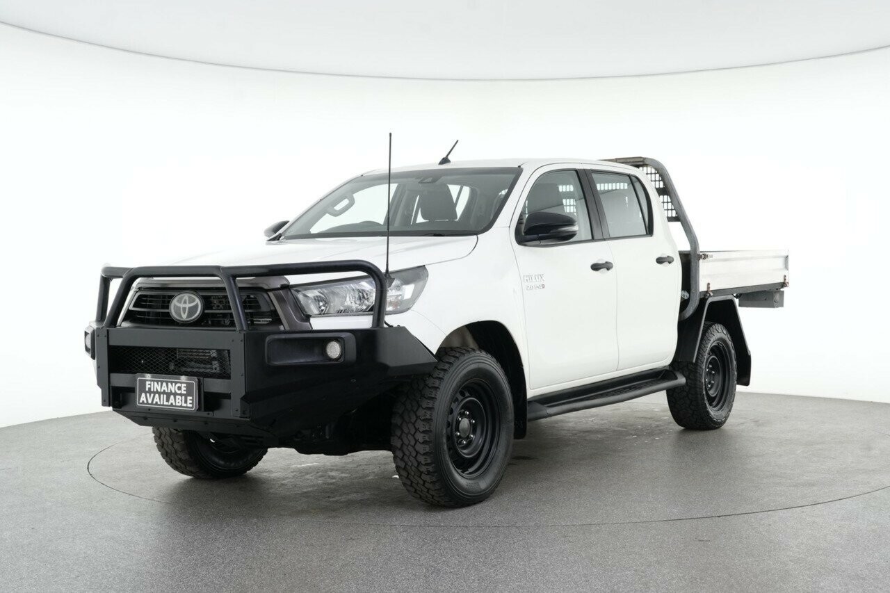 Toyota Hilux image 4