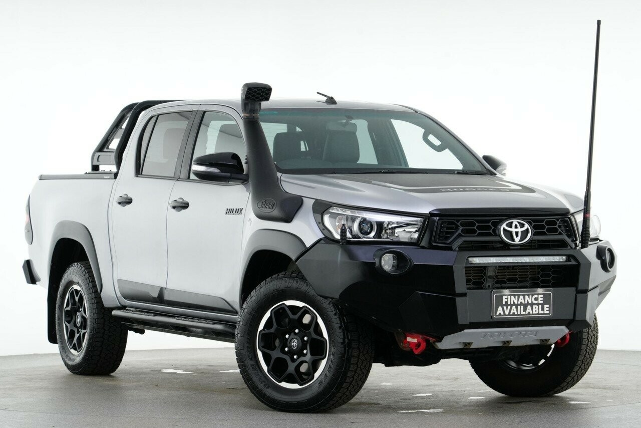 Toyota Hilux image 1