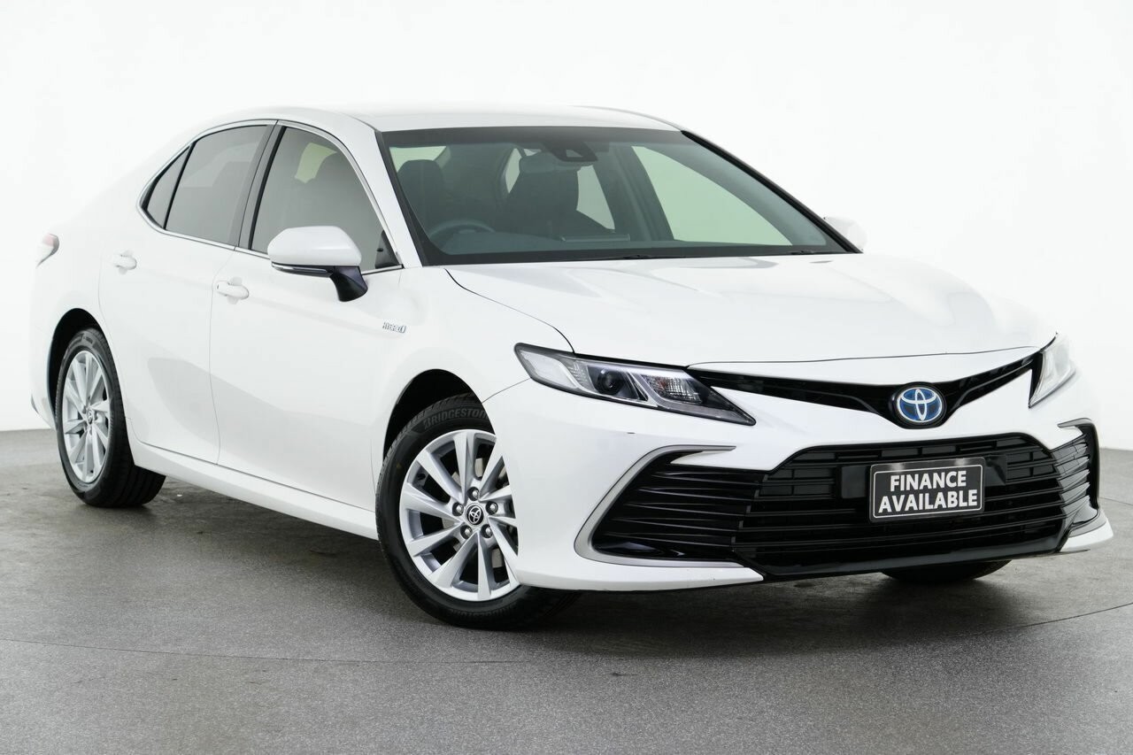 Toyota Camry image 1