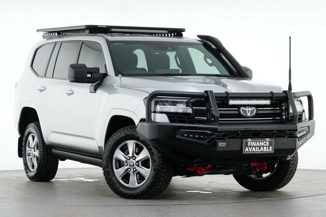 Toyota Landcruiser image 1