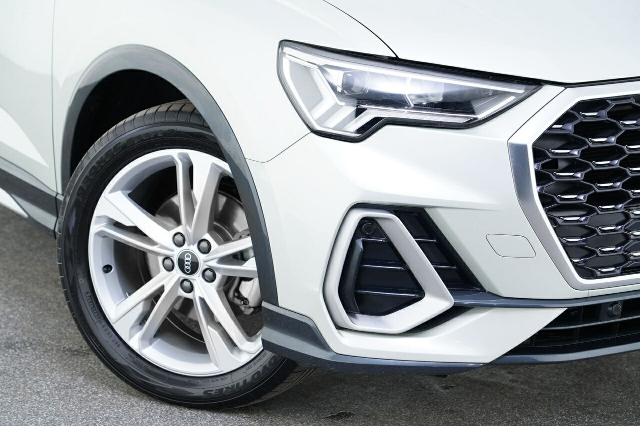 Audi Q3 image 2