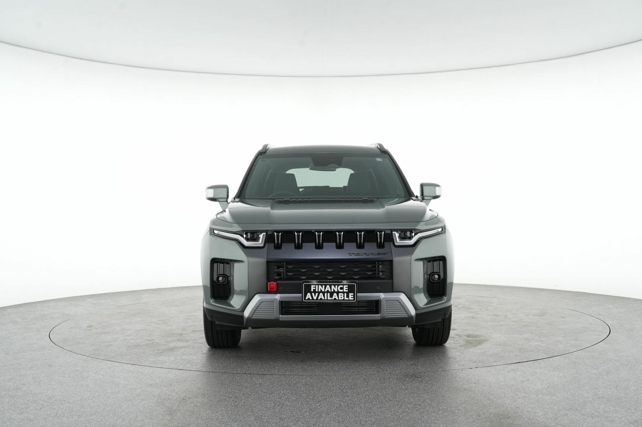 Kgm Ssangyong Torres Adventure image 3