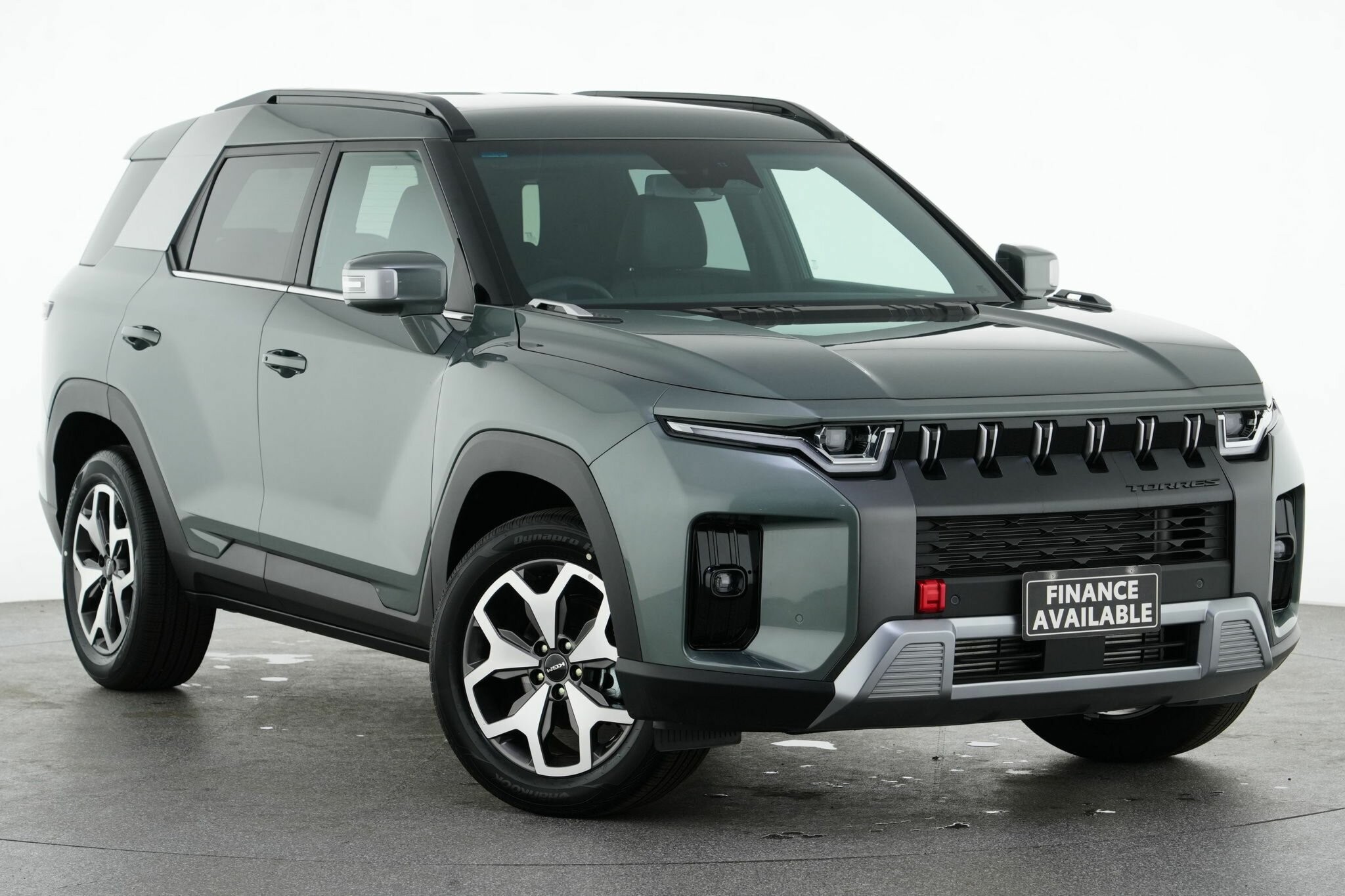 Kgm Ssangyong Torres Adventure image 1