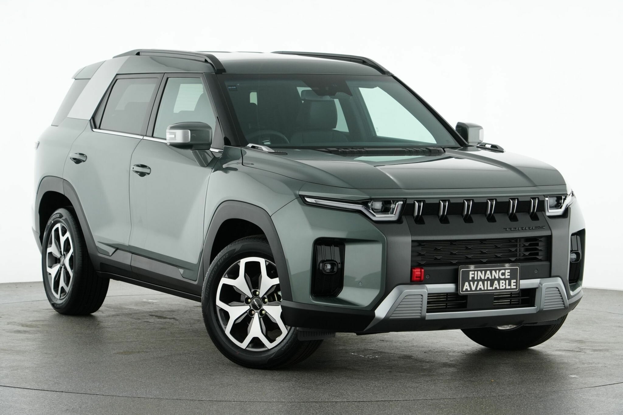 Kgm Ssangyong Torres image 1