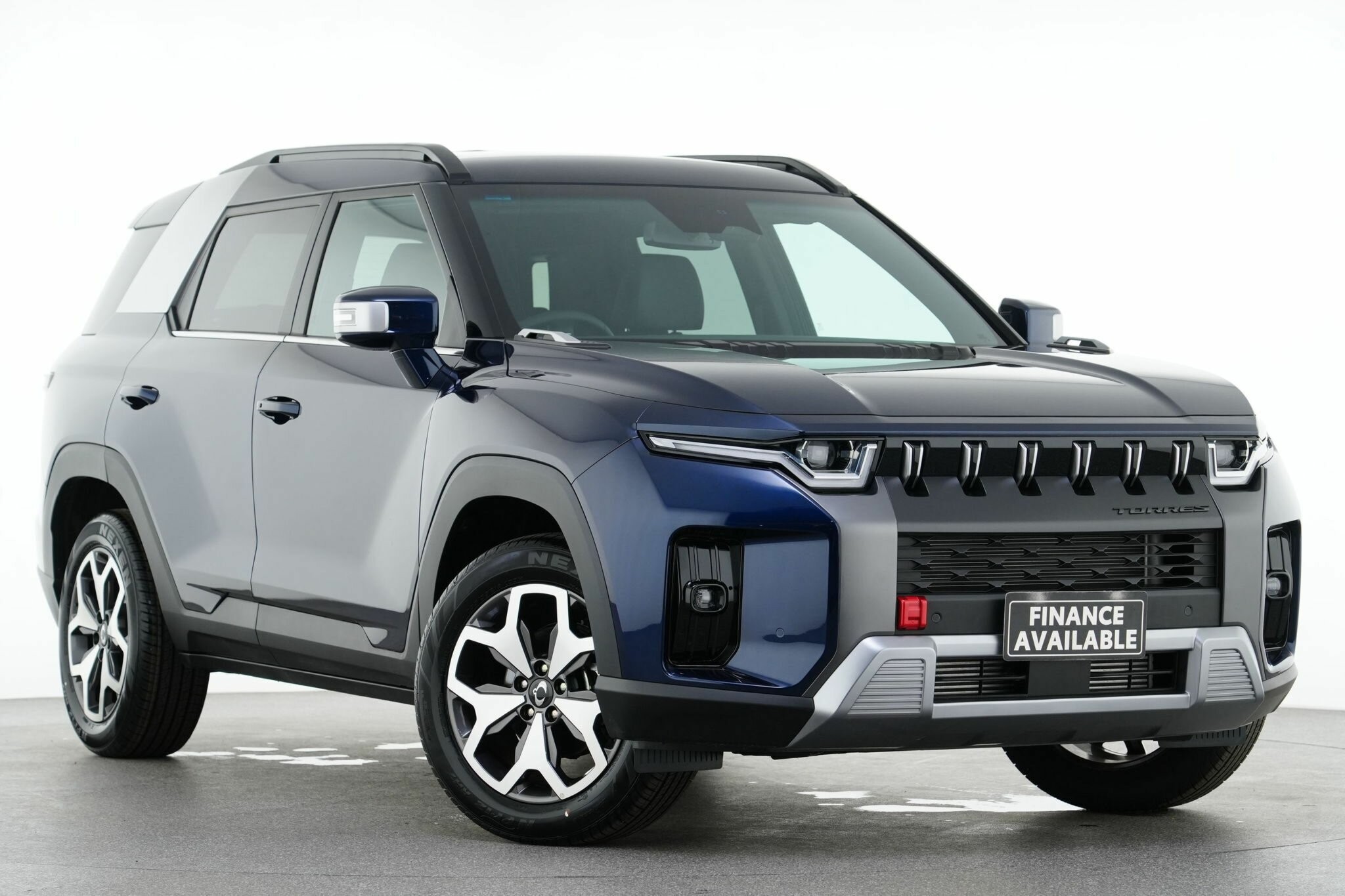 Kgm Ssangyong Torres image 1