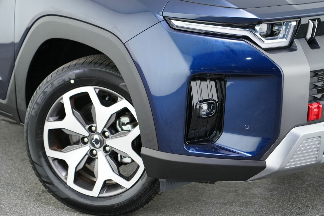 Kgm Ssangyong Torres image 2