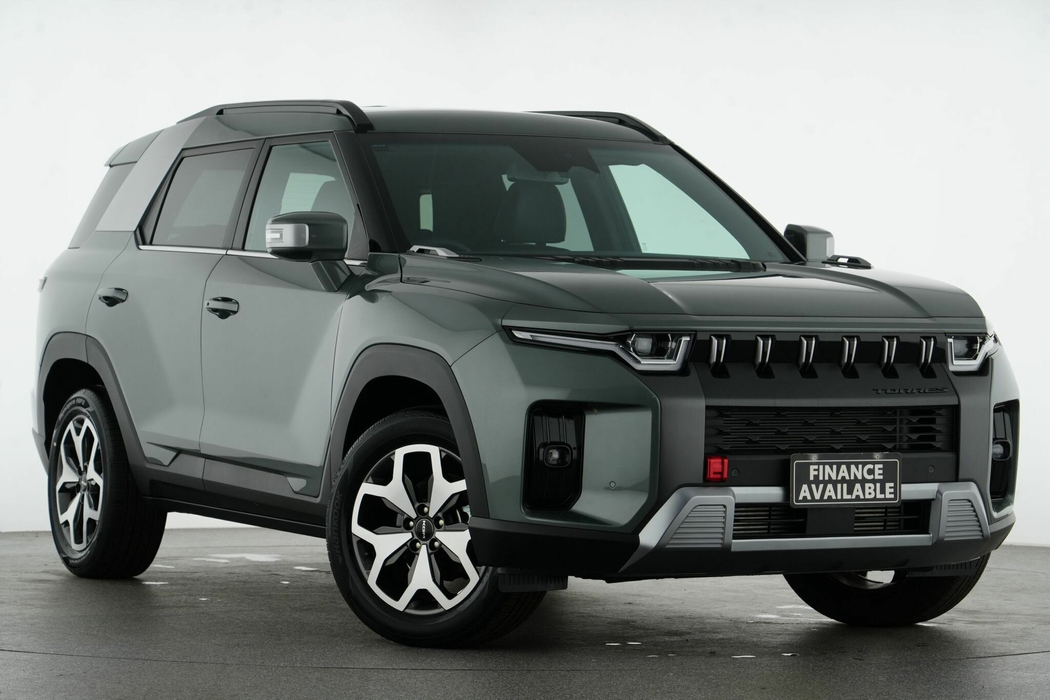 Kgm Ssangyong Torres image 1