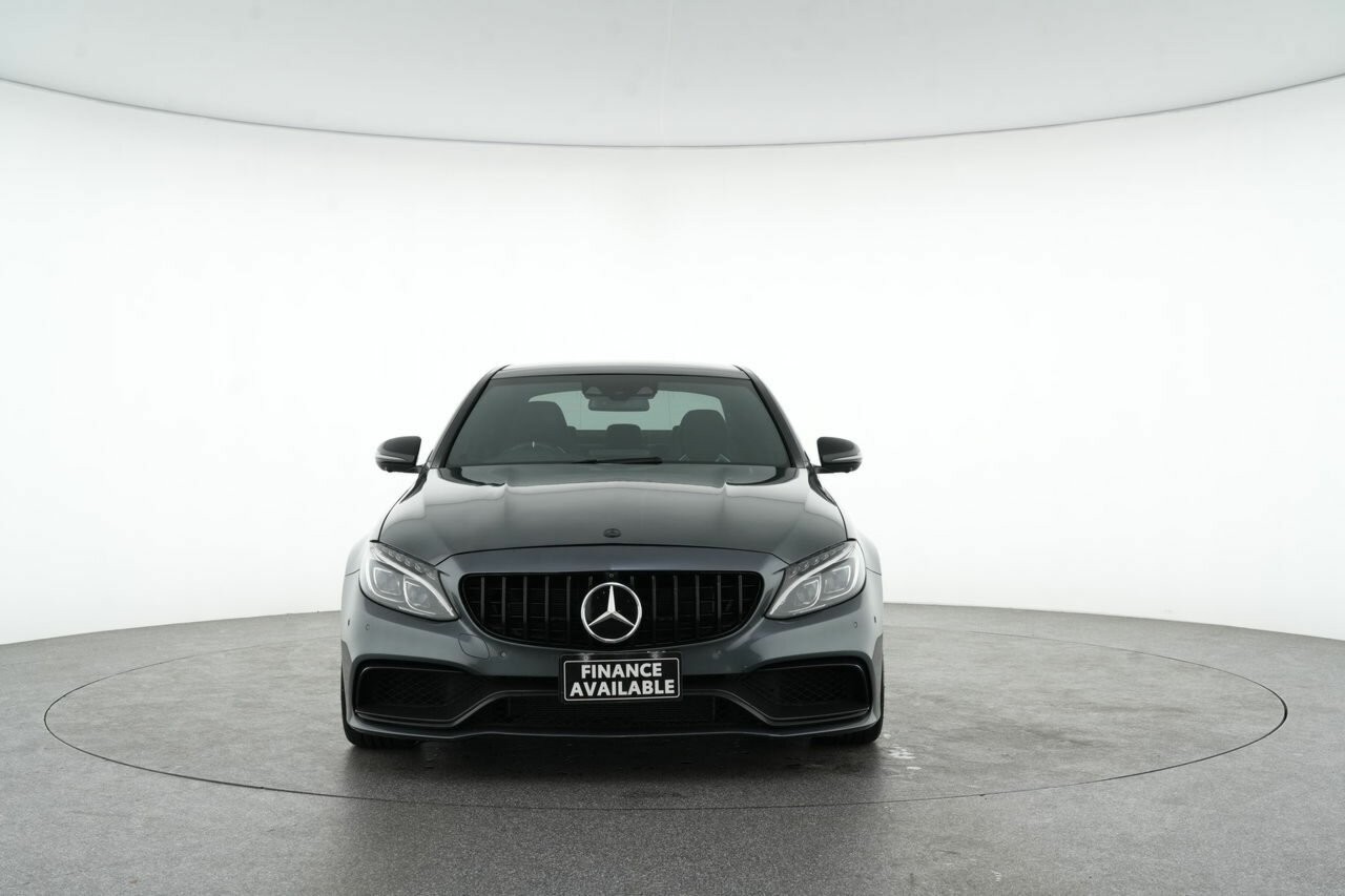 Mercedes Benz C-class image 3