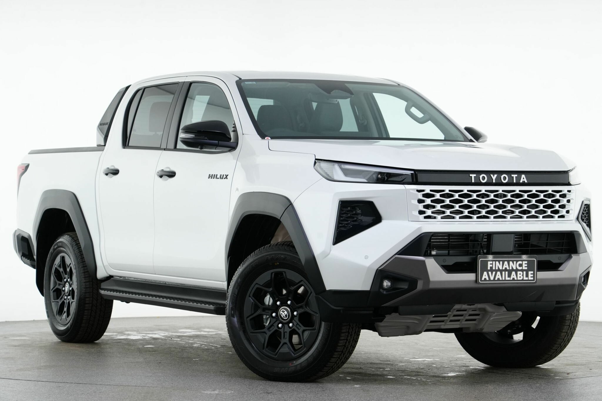 Toyota Hilux image 1