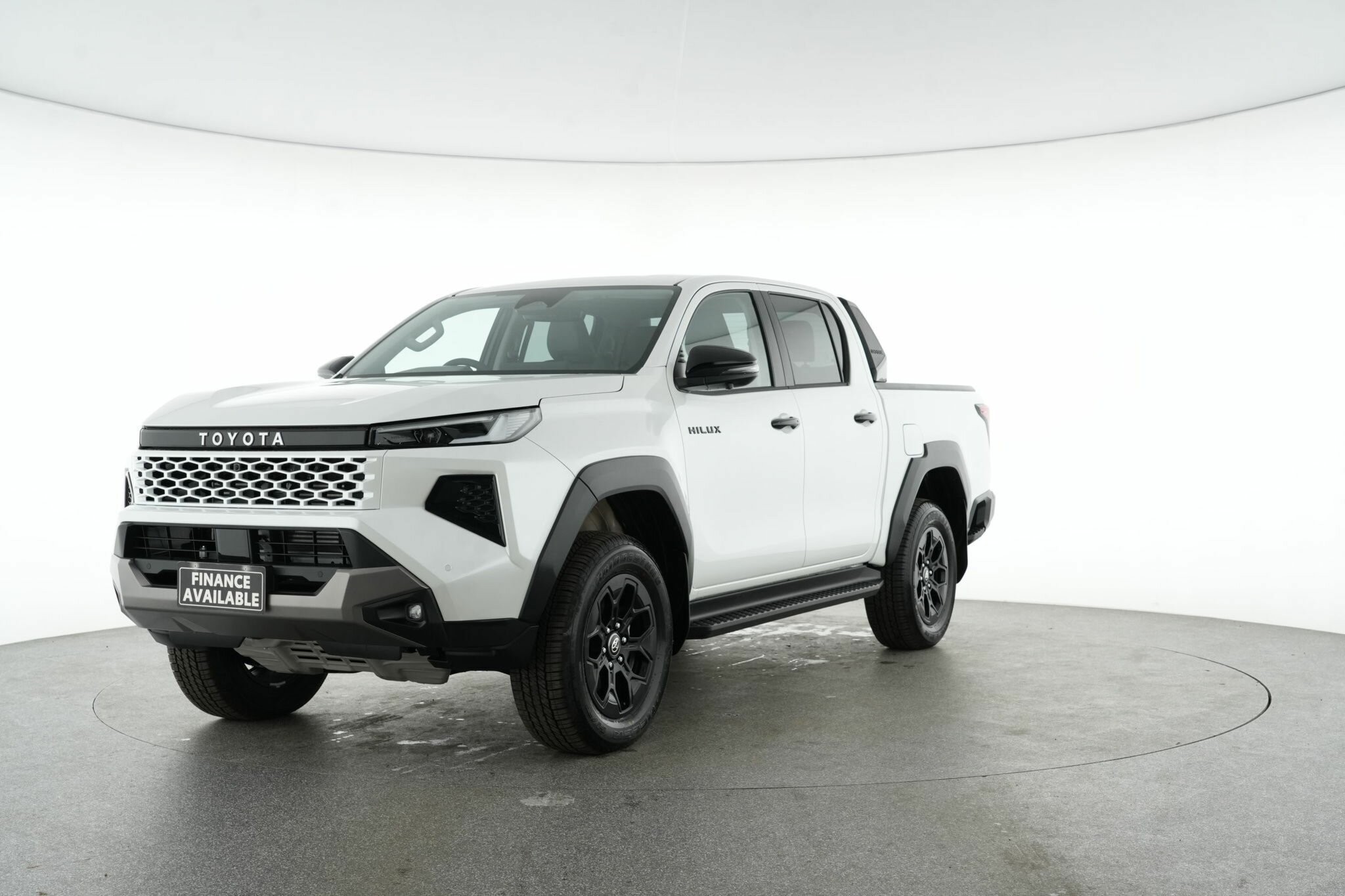 Toyota Hilux image 4