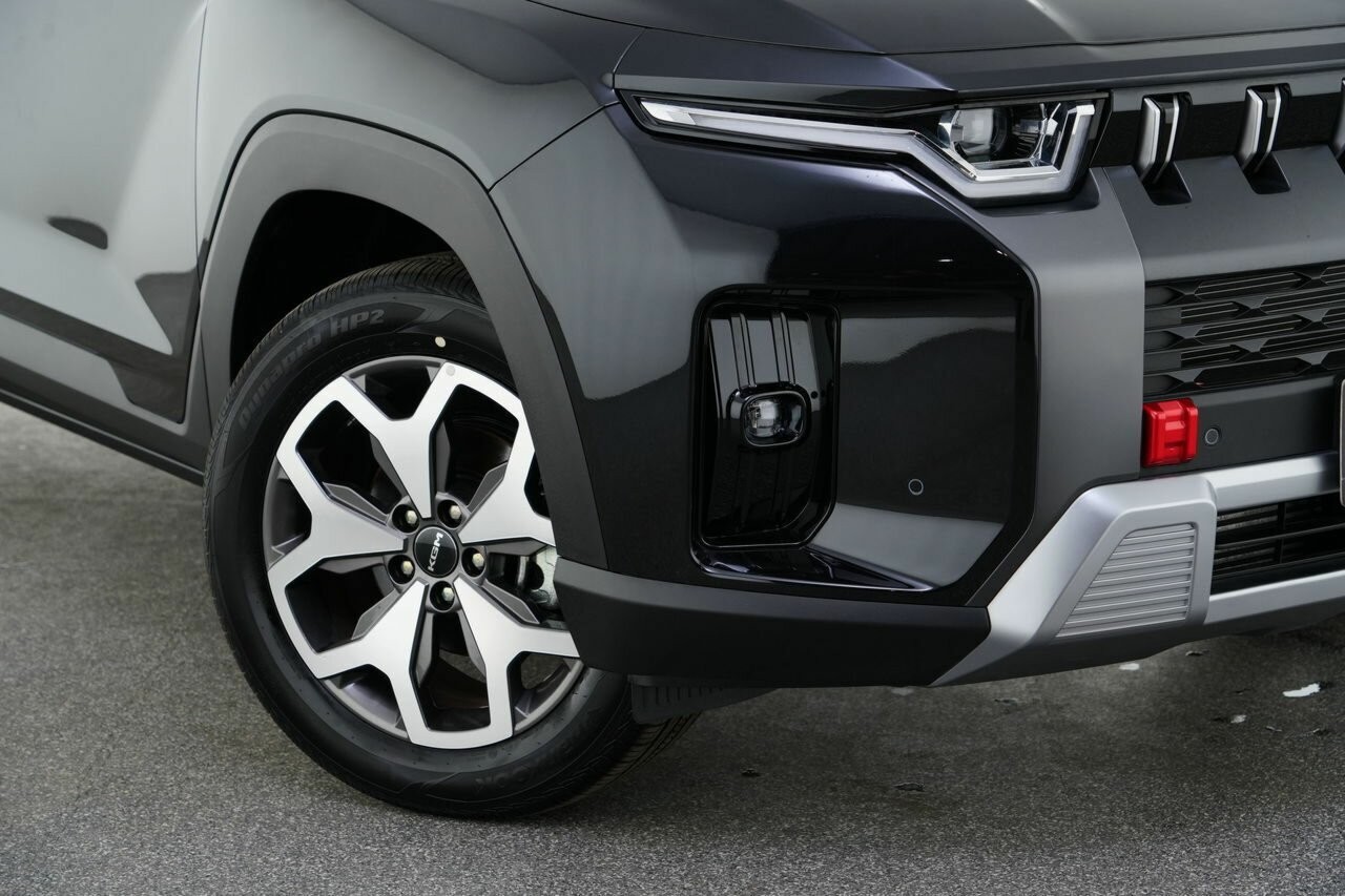 Kgm Ssangyong Torres image 2