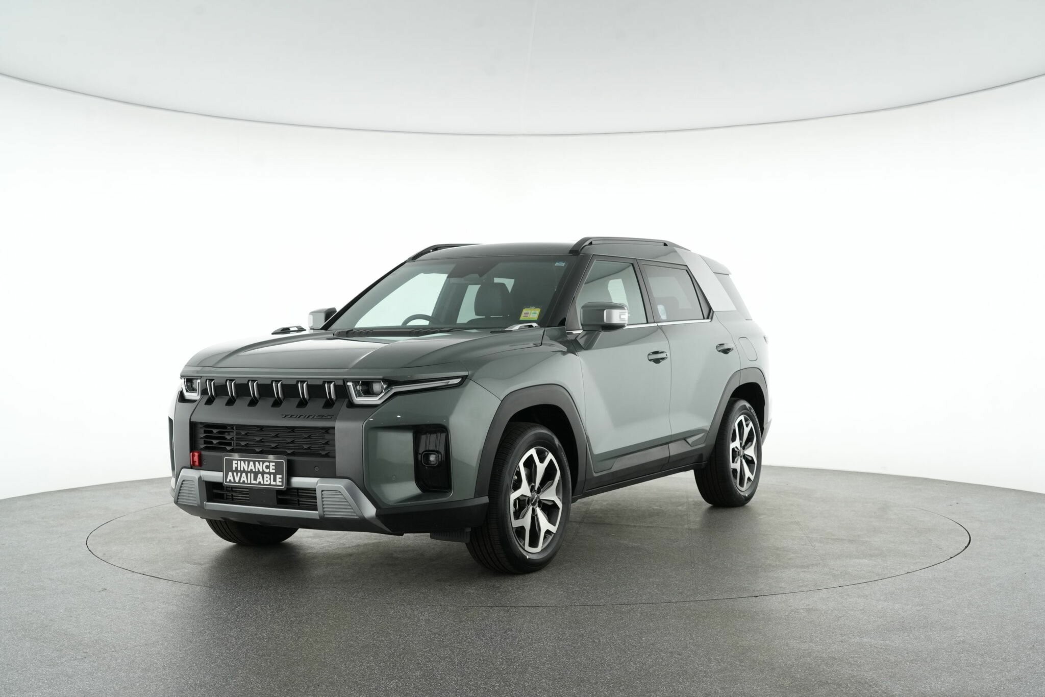 Kgm Ssangyong Torres image 4