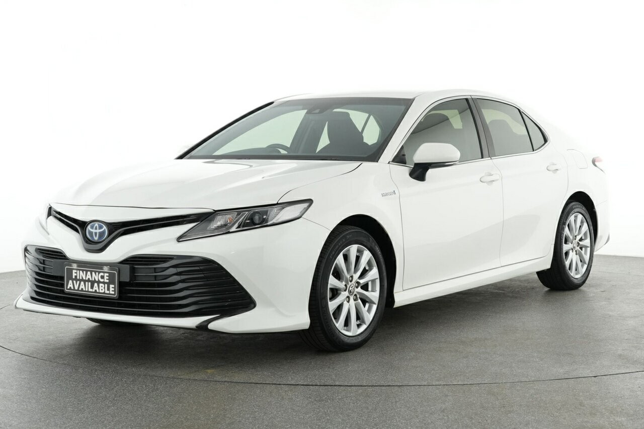 Toyota Camry image 3