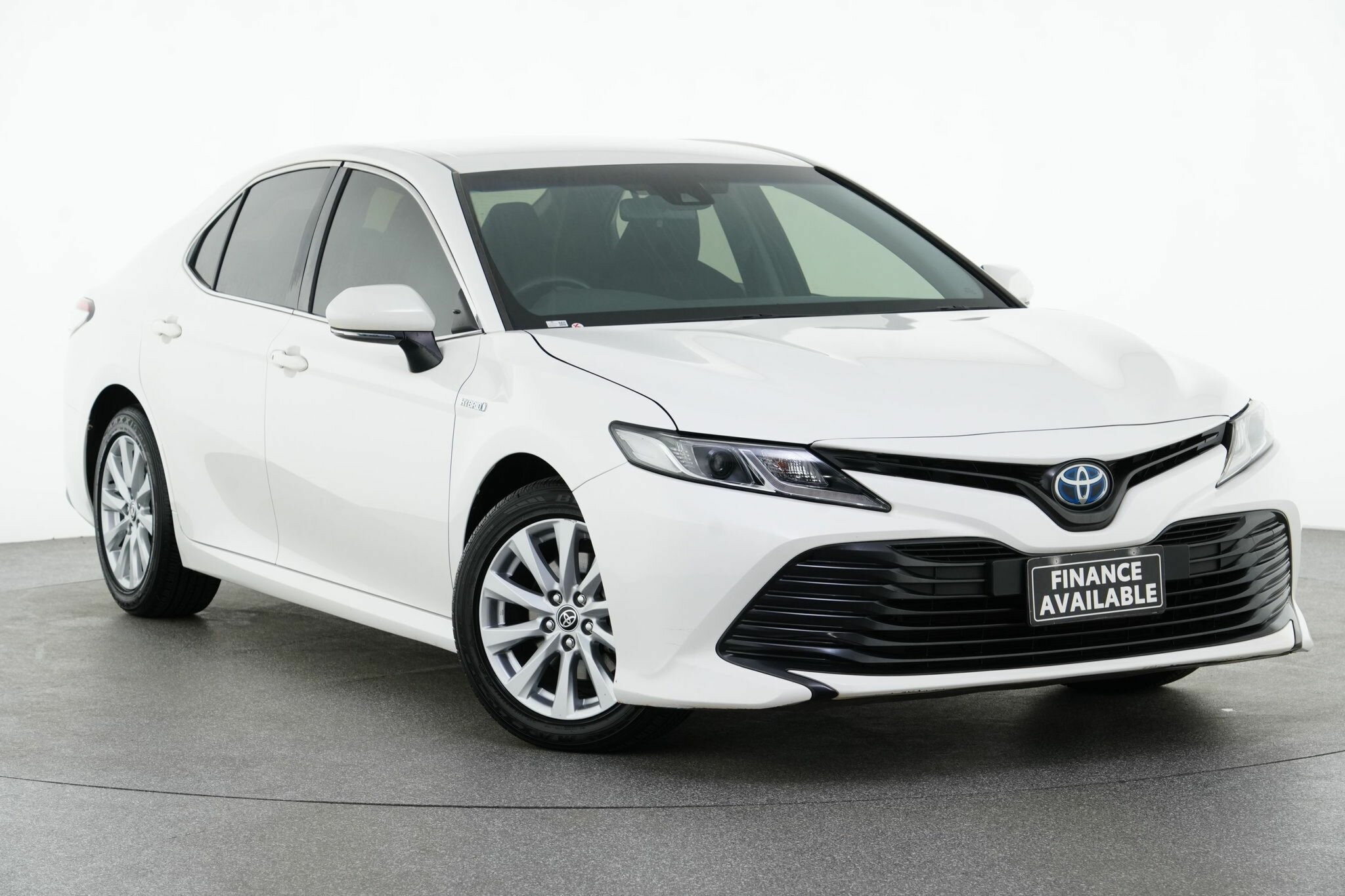 Toyota Camry image 1