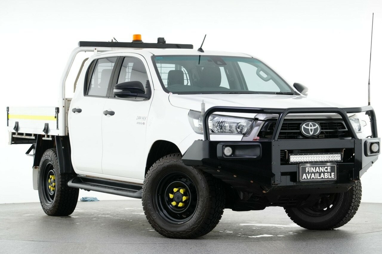 Toyota Hilux image 1