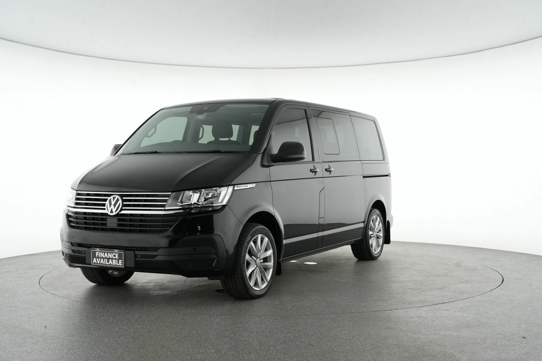 Volkswagen Multivan image 4