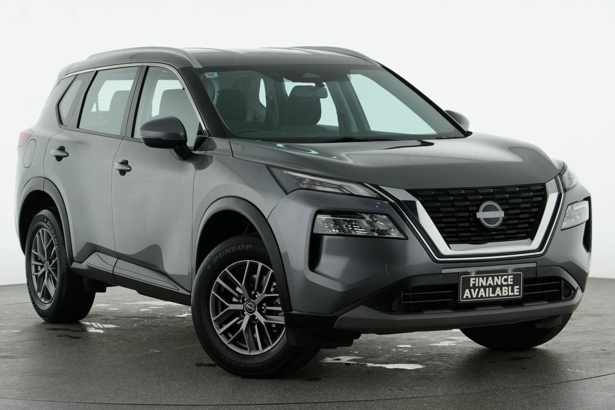 Nissan X-trail image 1