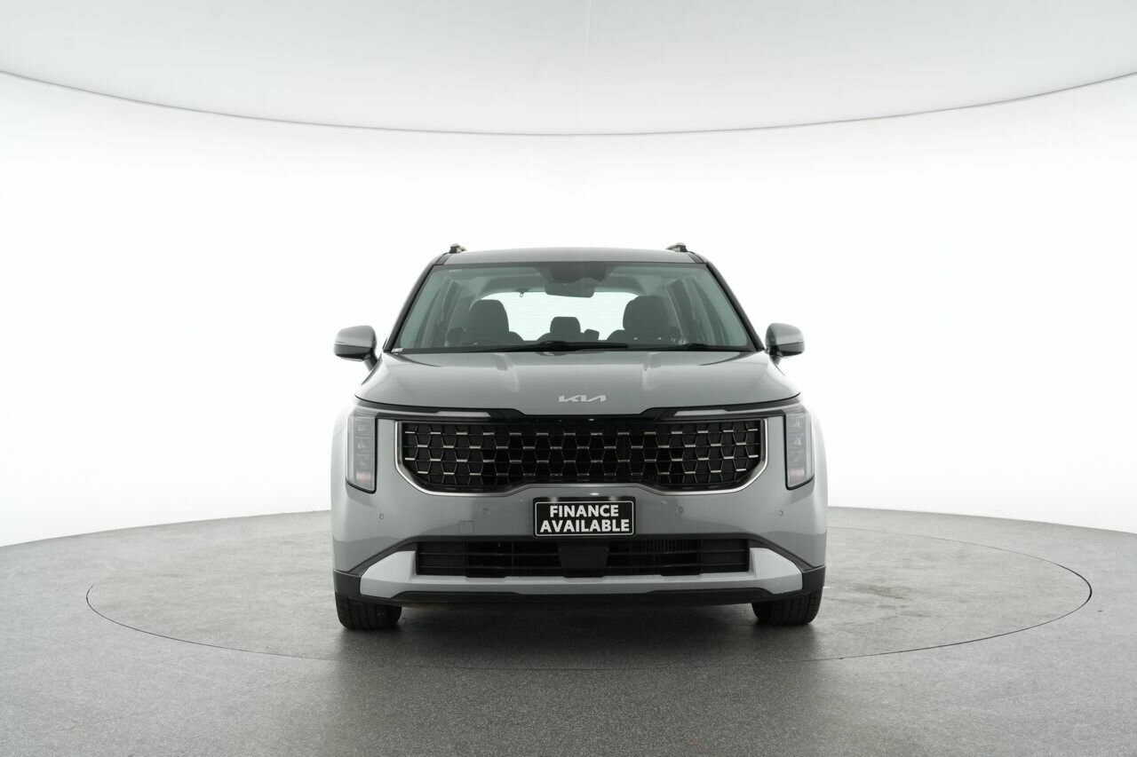 Kia Carnival image 3
