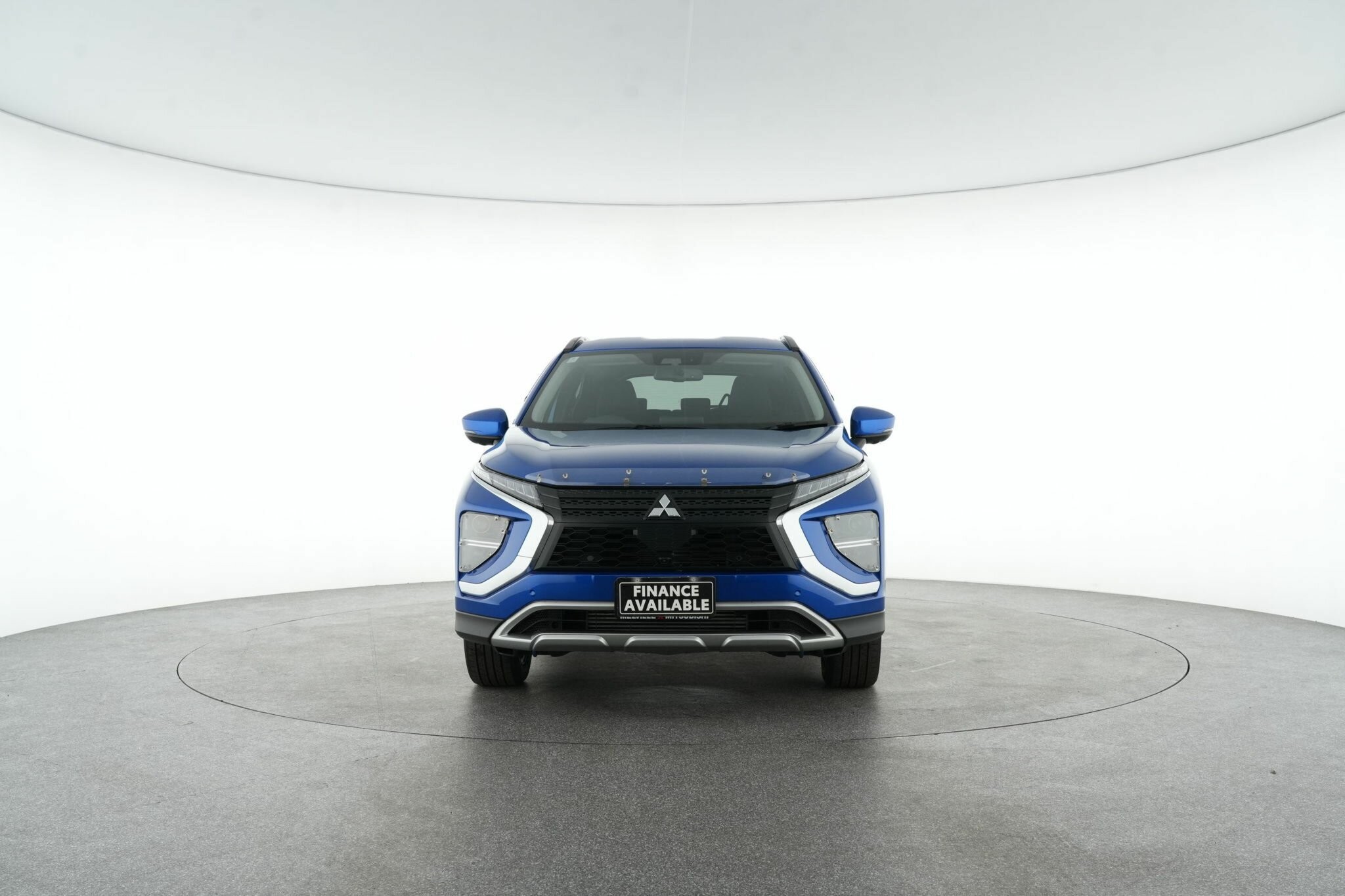 Mitsubishi Eclipse Cross image 3