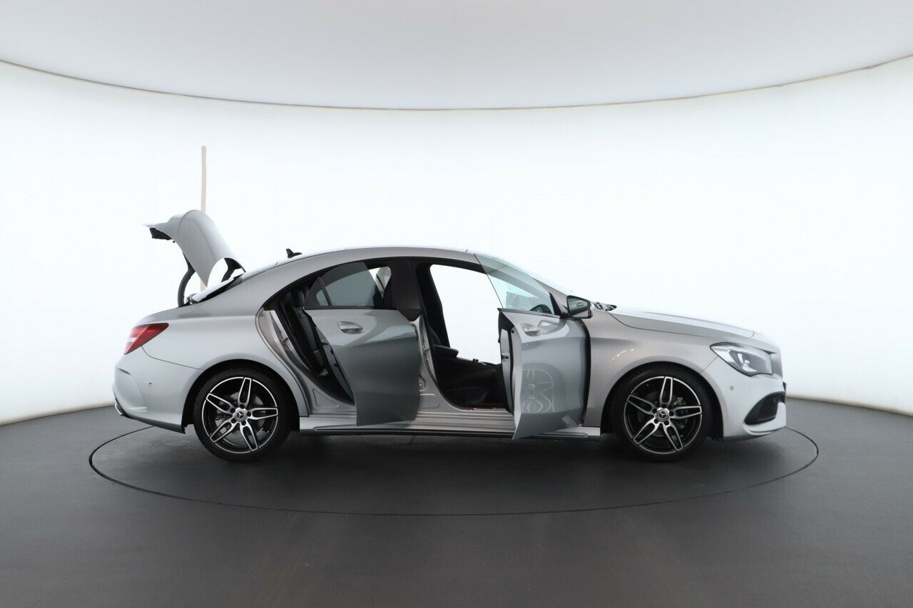 Mercedes Benz Cla-class image 2