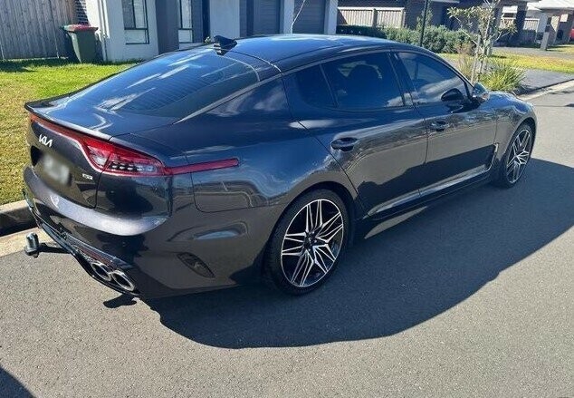 Kia Stinger image 3