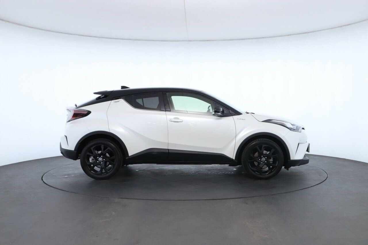 Toyota C-hr image 3