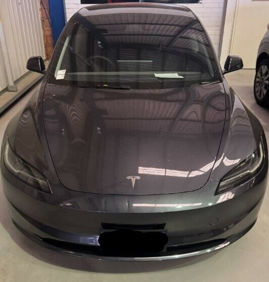 Tesla Model 3 image 2