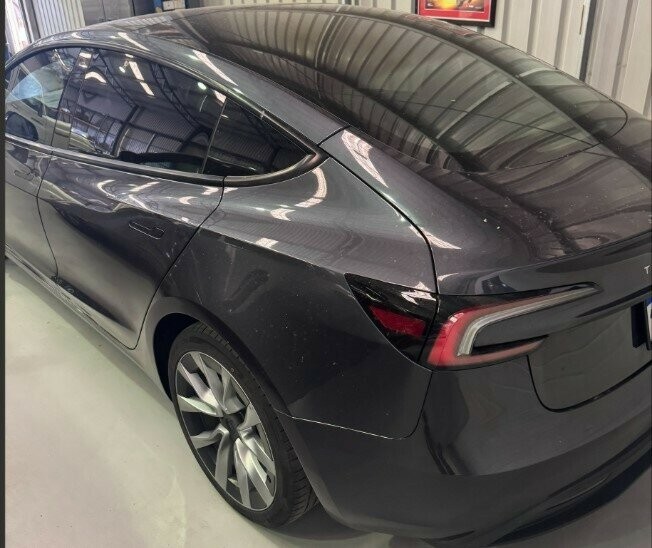 Tesla Model 3 image 3