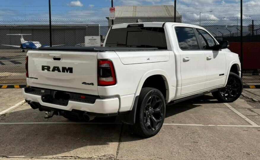Ram 1500 image 4