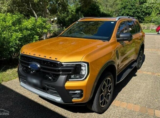 Ford Everest image 2