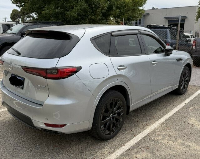 Mazda Cx-60 image 2