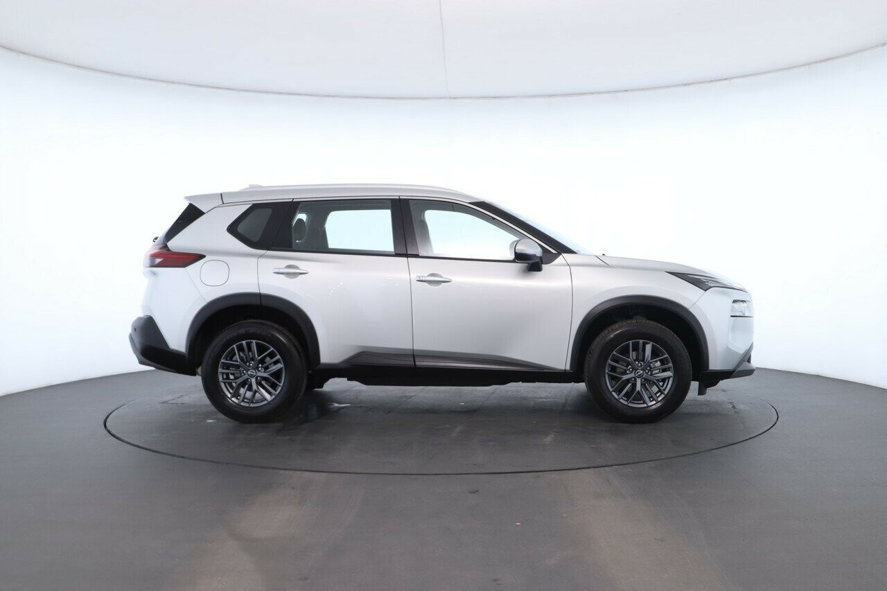 Nissan X-trail image 3