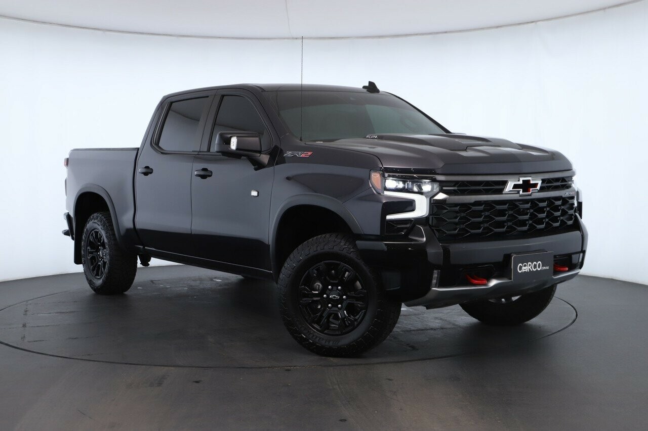 Chevrolet Silverado image 1