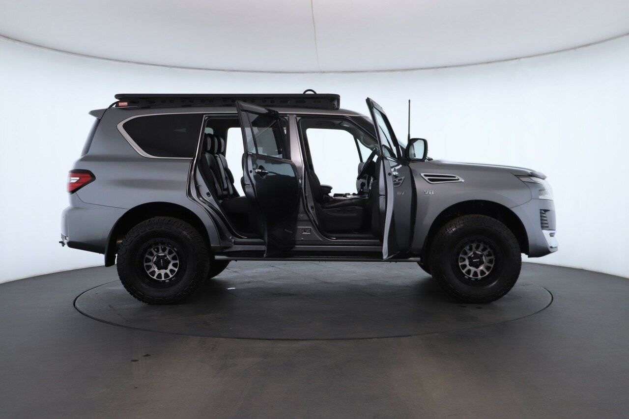 Nissan Patrol image 2