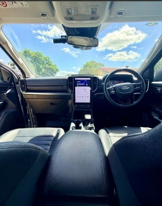 Ford Everest image 3