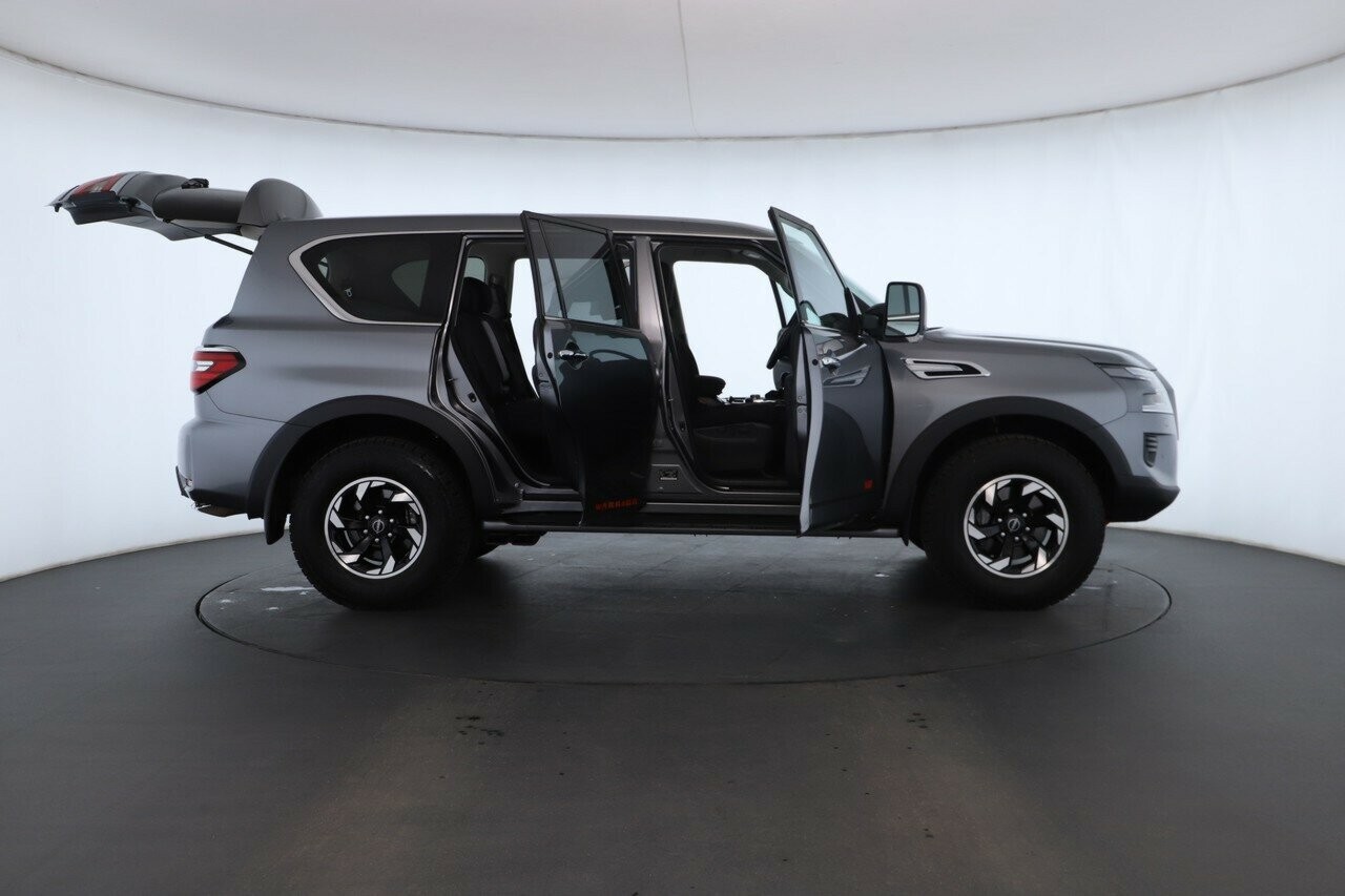 Nissan Patrol image 2