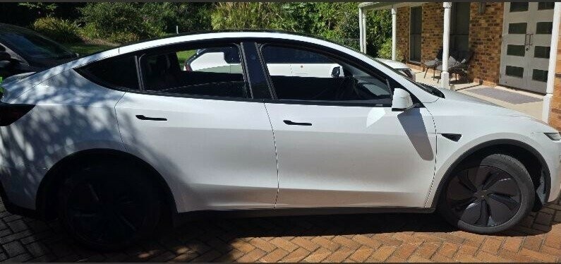 Tesla Model Y image 3