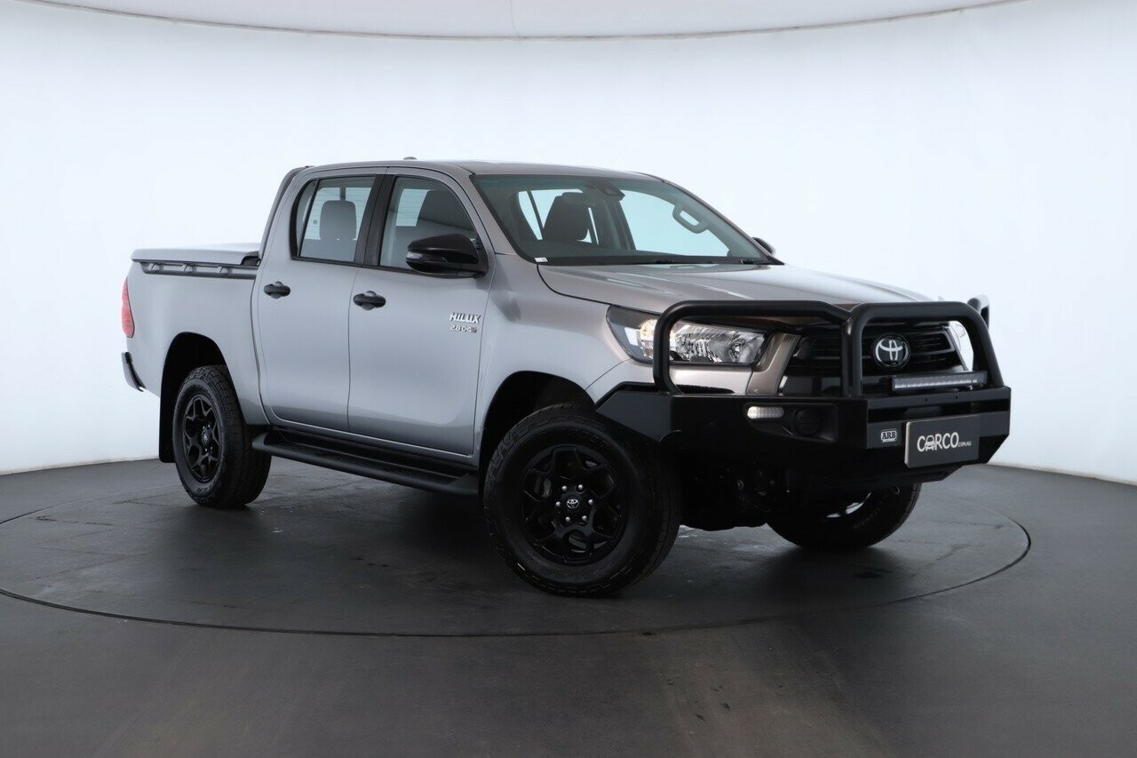 Toyota Hilux image 1