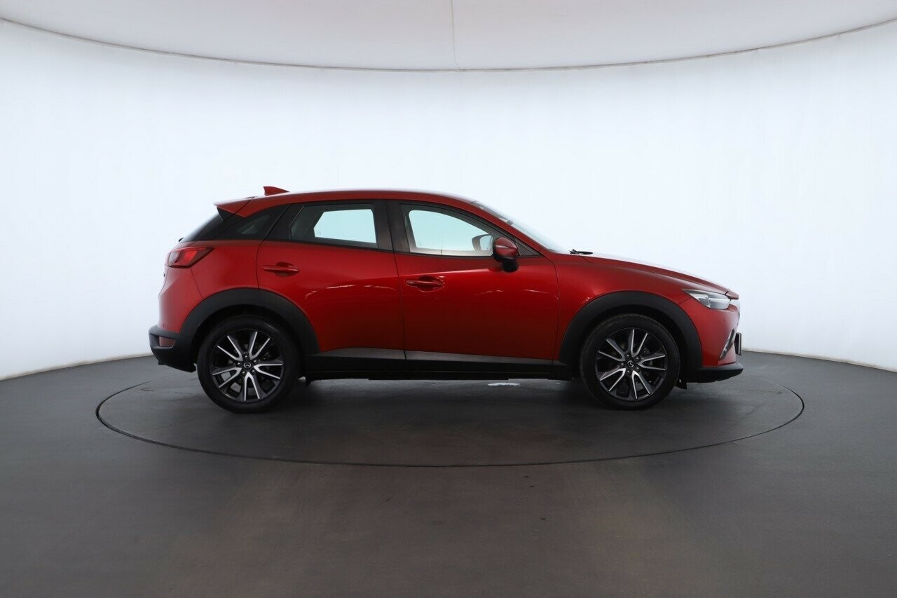 Mazda Cx-3 image 3