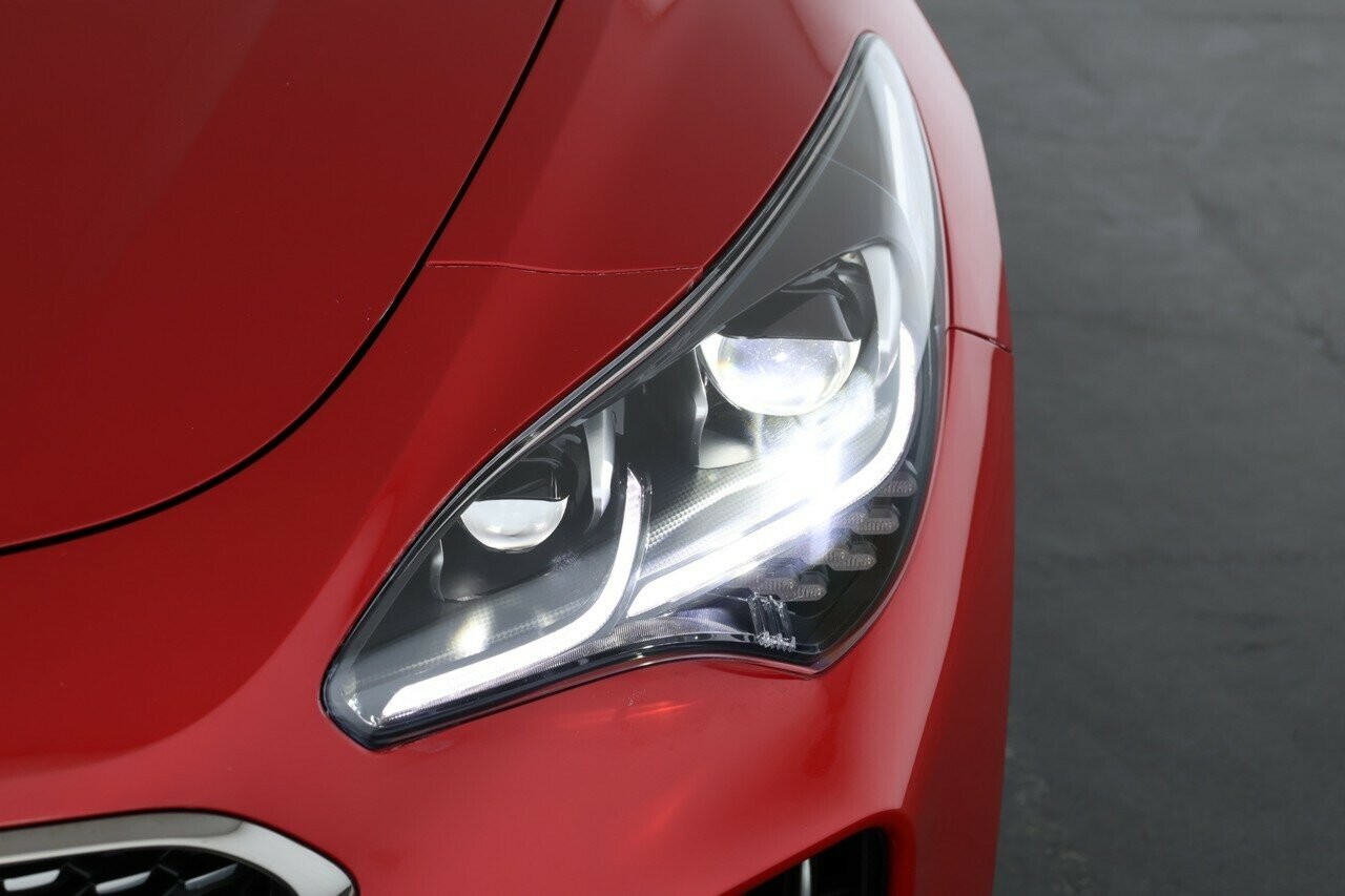 Kia Stinger image 4