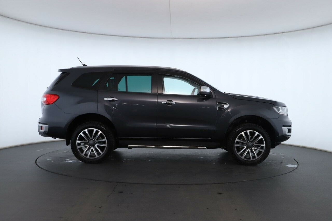 Ford Everest image 3